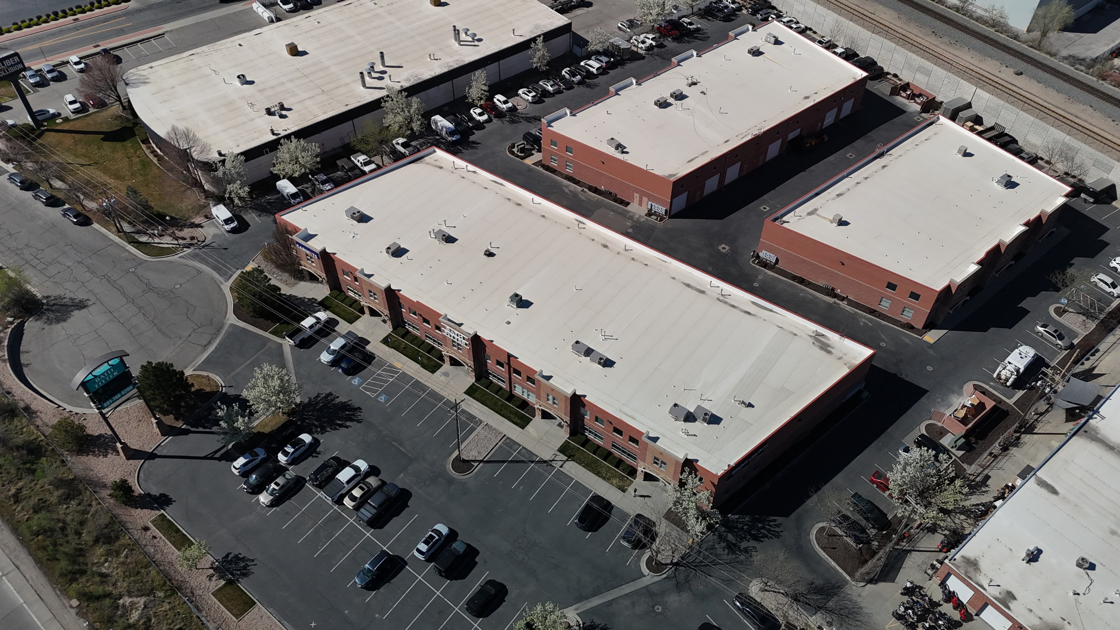 Sandy Flex Sublease: 9070 S 300 W